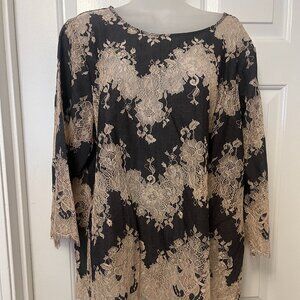 Linea Gray & Lace Blouse